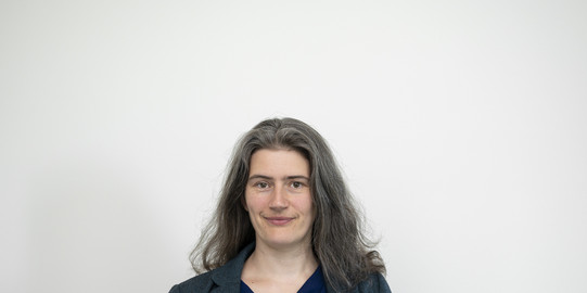 Porträt von Prof. Eva Heinen