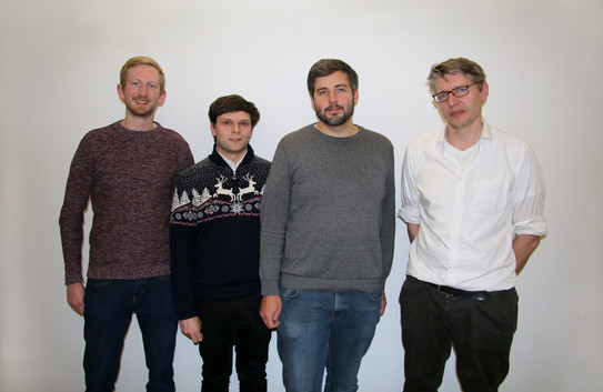 Have published their work in "Physical Review Letters" (from left): Gerwin Meier, Vukan Jevtic, Dr. Patrick Mackowiak and Prof. Johannes Albrecht from the Faculty of Physics.