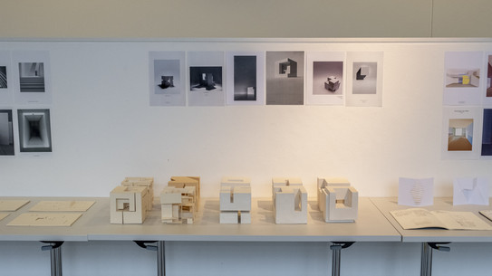 Architektonische Modelle aus Holz