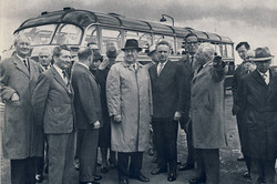 Die Gesellschaft der Freunde und Ministerpräsident Meyers.