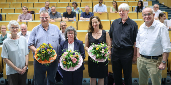 Gruppenfoto mit den neu gewählten Prorektor*innen.