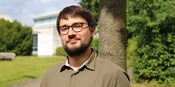 Portrait Dr. Aleksandr Mikherdov