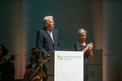 Mayor of the City of Dortmund, Ullrich Sierau at the lectern, next to him is sign language interpreter