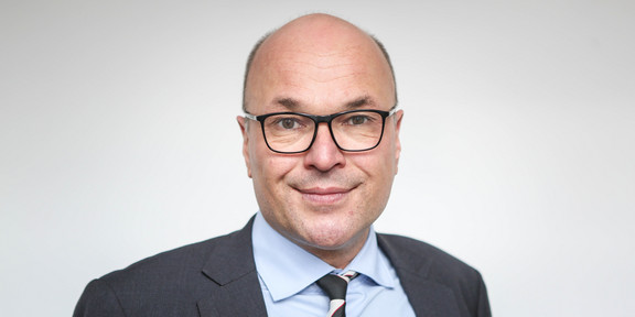 Prof. Thomas Schröder Porträtfoto von Prof. Thomas Schröder
