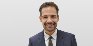 Christoph Schuck Porträtfoto von Prof. Christoph Schuck.