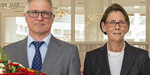 Bundesverdienstkreuz Porträtfoto von einem Mann und einer Frau