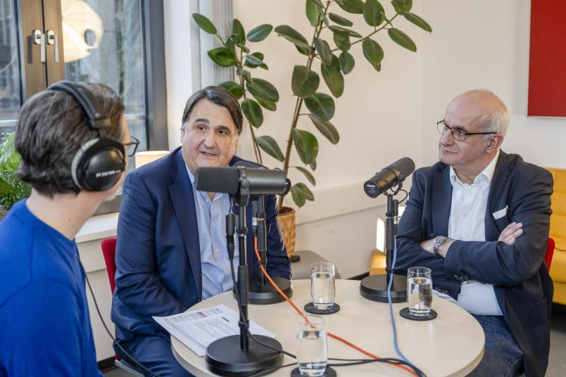 Clemens Rektor Podcast zum Ruhr Innovation Lab startet mit Interview der Rektoren - TU ...