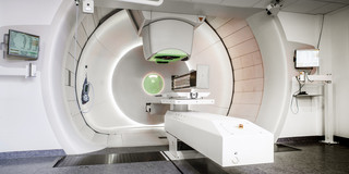 Protonentherapie Medizinisches Gerät zur Anwendung der Protonentherapie