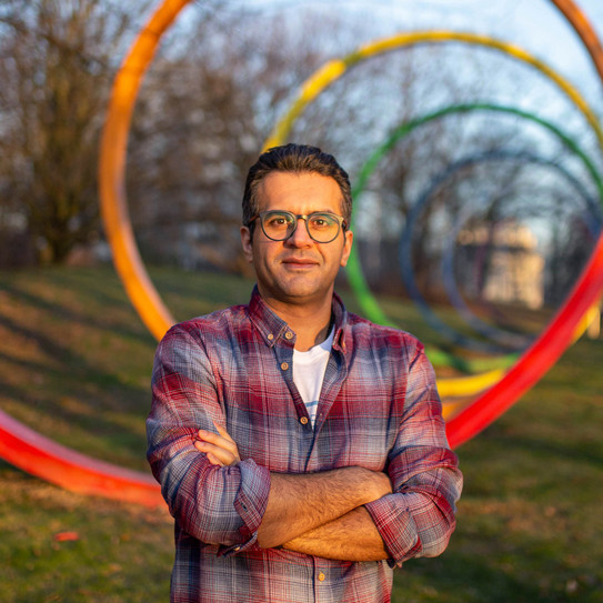 Porträt JProf. Vahid Farrahi
