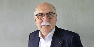 Porträt von Prof. Matthias Kleiner 