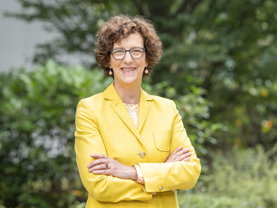 Das Bild zeigt Claudia Hillenherms, Vorstandsmitglied der NRW.BANK