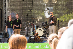 Rektorin Ursula Gather bei ihrer Eröffnungsrede zum Sommerfest 2019.