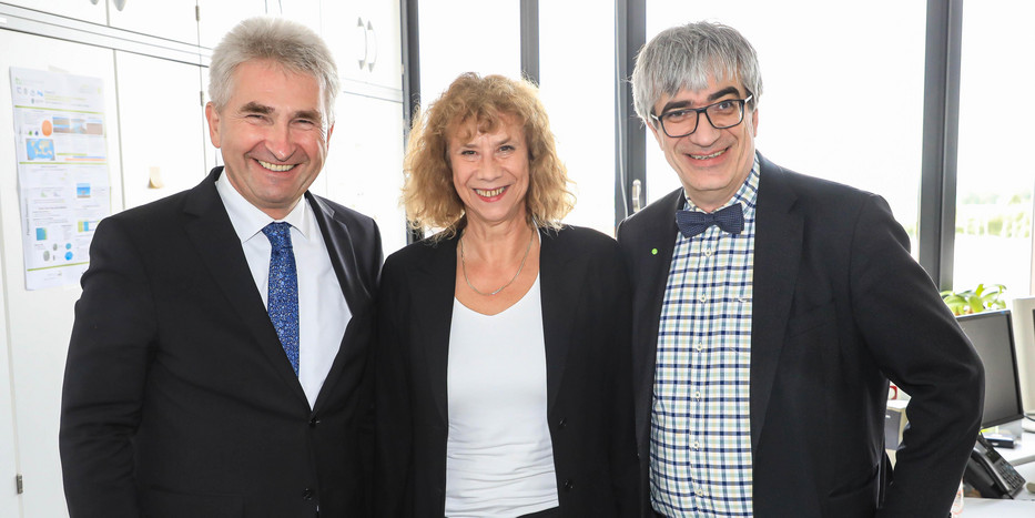 Gruppenfoto mit Prof. Andreas Pinkwart, Prof. Katharina Morik und Prof. Metin Tolan 