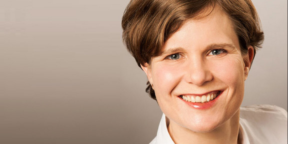 Katrin Stolz Porträtfoto von Katrin Stolz