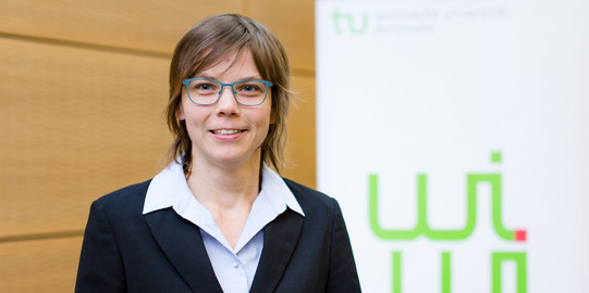 Prof. Anja Fischer Porträt einer Frau