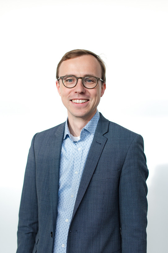 Alexander Unser Ein Portraitfoto von Prof. Alexander Unser.