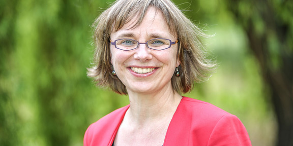 Portrait photo of Prof. Nicole Burzan