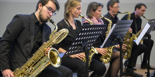 Big Band «Groove m.b.H.» Big Band «Groove m.b.H.»