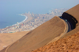 Relaciones Große Stadt am Meer