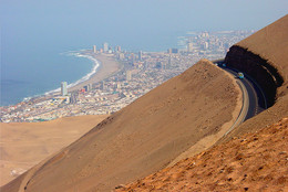 Große Stadt am Meer