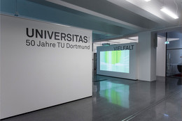 universitas Ausstellung universitas