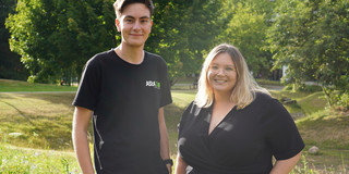 Porträtfoto der AStA-Vorsitzenden David Wiegmann und Leonie Lippert.