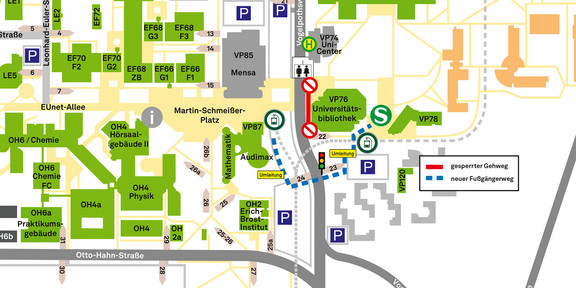 Campusplan, auf dem gesperrter Gehweg und neuer Fußgängerweg eingezeichnet sind