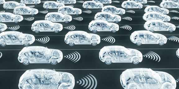Automatisiertes Fahren Mit Computer und Künstlicher Intelligenz erzeugte Verkehrssituation mit simulierten Autos