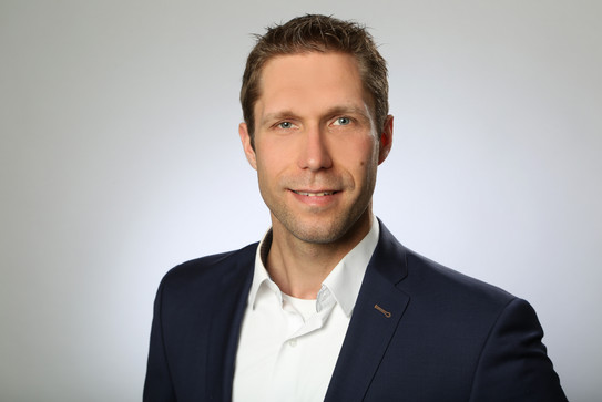 JProf. Leander Kempen Porträt eines Mannes