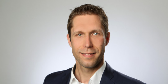 JProf. Leander Kempen Porträt eines Mannes