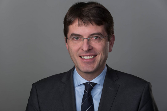Portrait von Dr. Jörn Rank