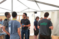Treffen mit Ingenieuren und Studierenden Austausch mit Teilnehmer