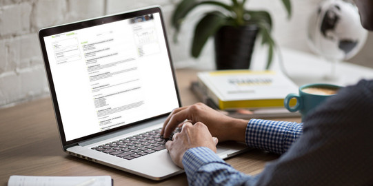 Moodle Laptop with Moodle screen