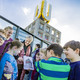 KinderUni Dachterrasse des Dortmunder U - Kinder und Referentin lösen die Geheimnisse der alten Brauerei