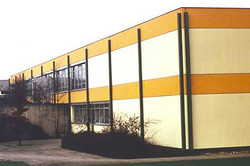 First building of the University Library. 