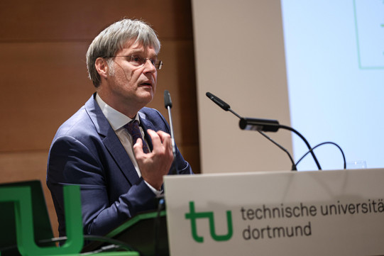 Gambrinus-Forum Prof. Quante bei seiner Rede