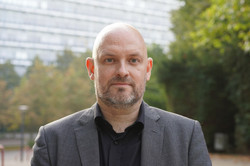 Porträt von Prof. Christian Deindl