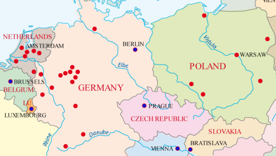 Ein Kartenausschnitt Westeuropas zeigt die Länderumrisse von Deutschland, der BeNeLux-Staaten, Tschechien, Polen, Österreich und der Slowakei.