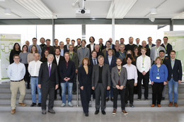 Dezember Das Team des Sonderforschungsbereich (SFB) 876 „Verfügbarkeit von Information durch Analyse unter Ressourcenbeschränkung“