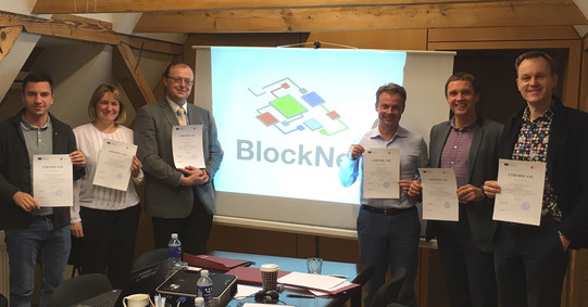 BlockNet-Kick-Off-Meeting Gruppenbild beim BlockNet-Kick-Off-Meeting