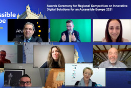 Frauen und Männer auf dem Bildschirm in einer Videokonferenz des ICT, der Hintergrund ist blau.