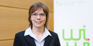 Portrait of Prof. Anja Fischer