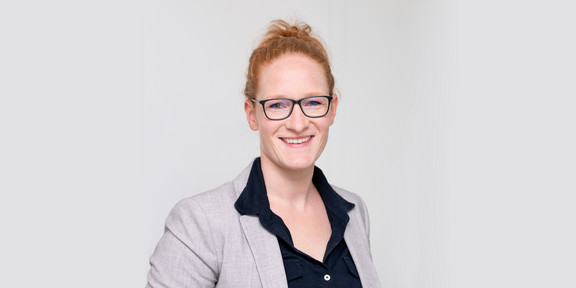 Porträt JProf Scherger Bild einer Frau, ein Porträt von JProf Scherger.