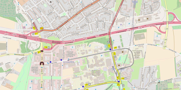 A street map of the area around the Technology Park and TU Dortmund with color-coded detours for the closure of Hauert Street.