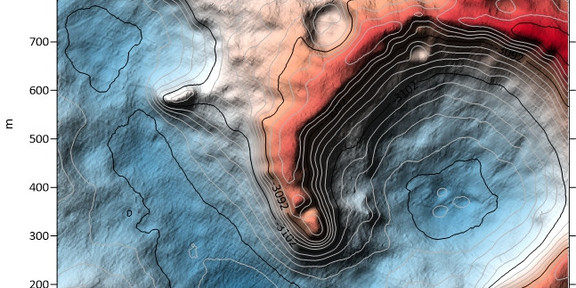 Mars Grafik eines digitales Höhenmodells des Landeplatzes mit farblich verschieden gekennzeichneten Höhen