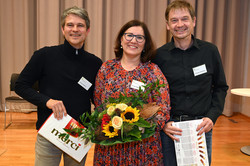 Ein Gruppenbild von der Leitung der Schüler Uni. 