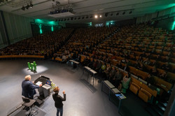 Audimax Ein Bild des Audimax in Vogelperspektive