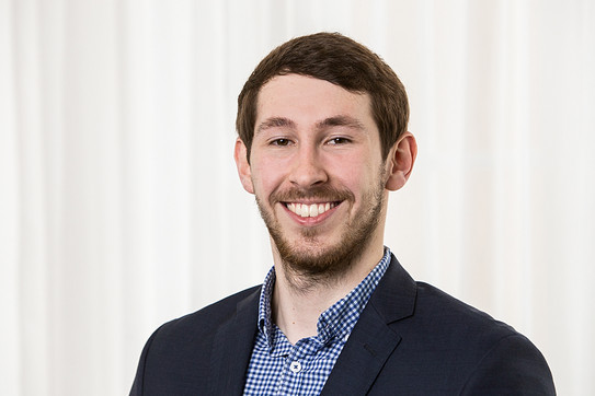 Simon König Portrait eines Mannes