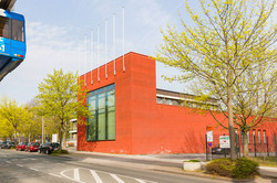 Das Internationale Begegnungszentrum (IBZ) wird eingeweiht.