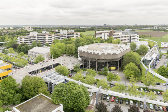 Aerial view of the university library and Emil Figge 50 building